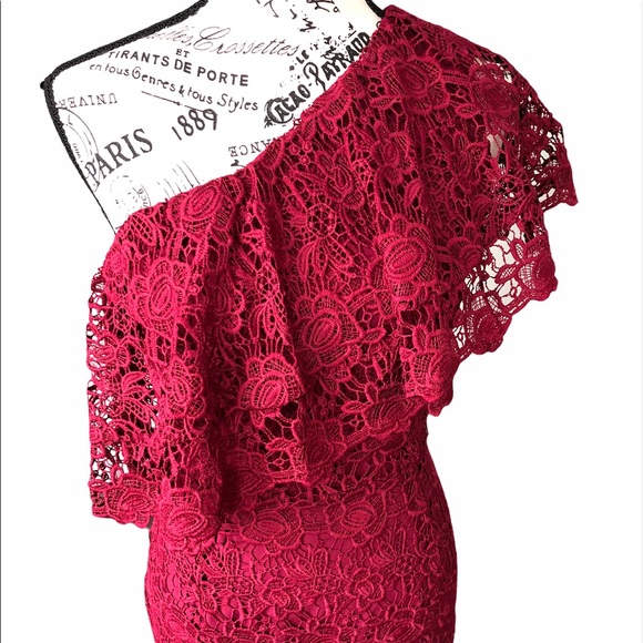 Nanette Lepore Dresses & Skirts - Nanette Lepore Dress